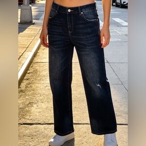 Flamingals Straight Leg Cropped Distressed Jeans Size Medium NWT